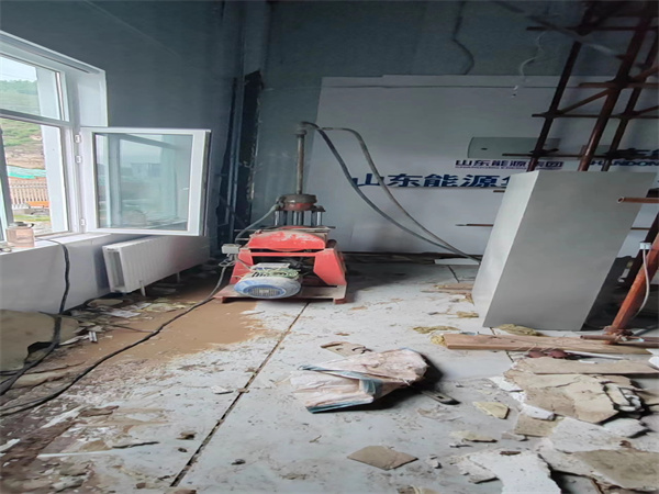 宁远地基基础下沉墙体裂缝加固注浆顶升施工